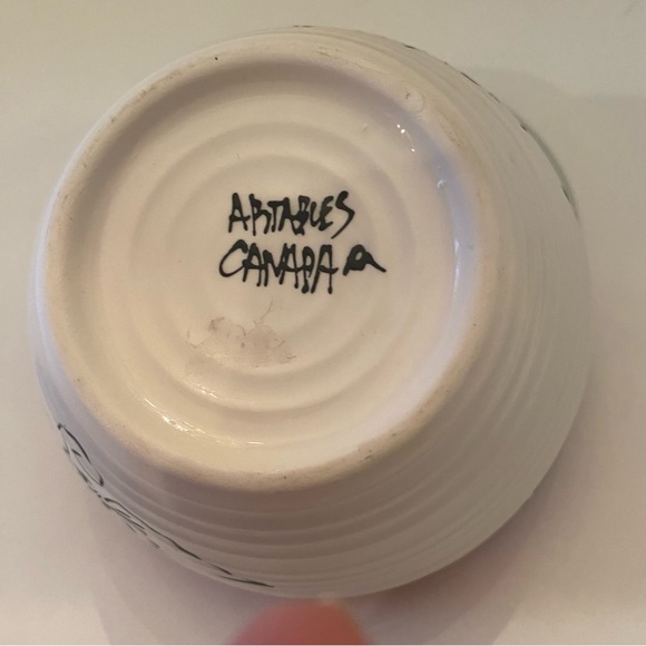 Artables Canada moose pottery bowl. Collectable great for nuts or candy - Picture 2 of 5